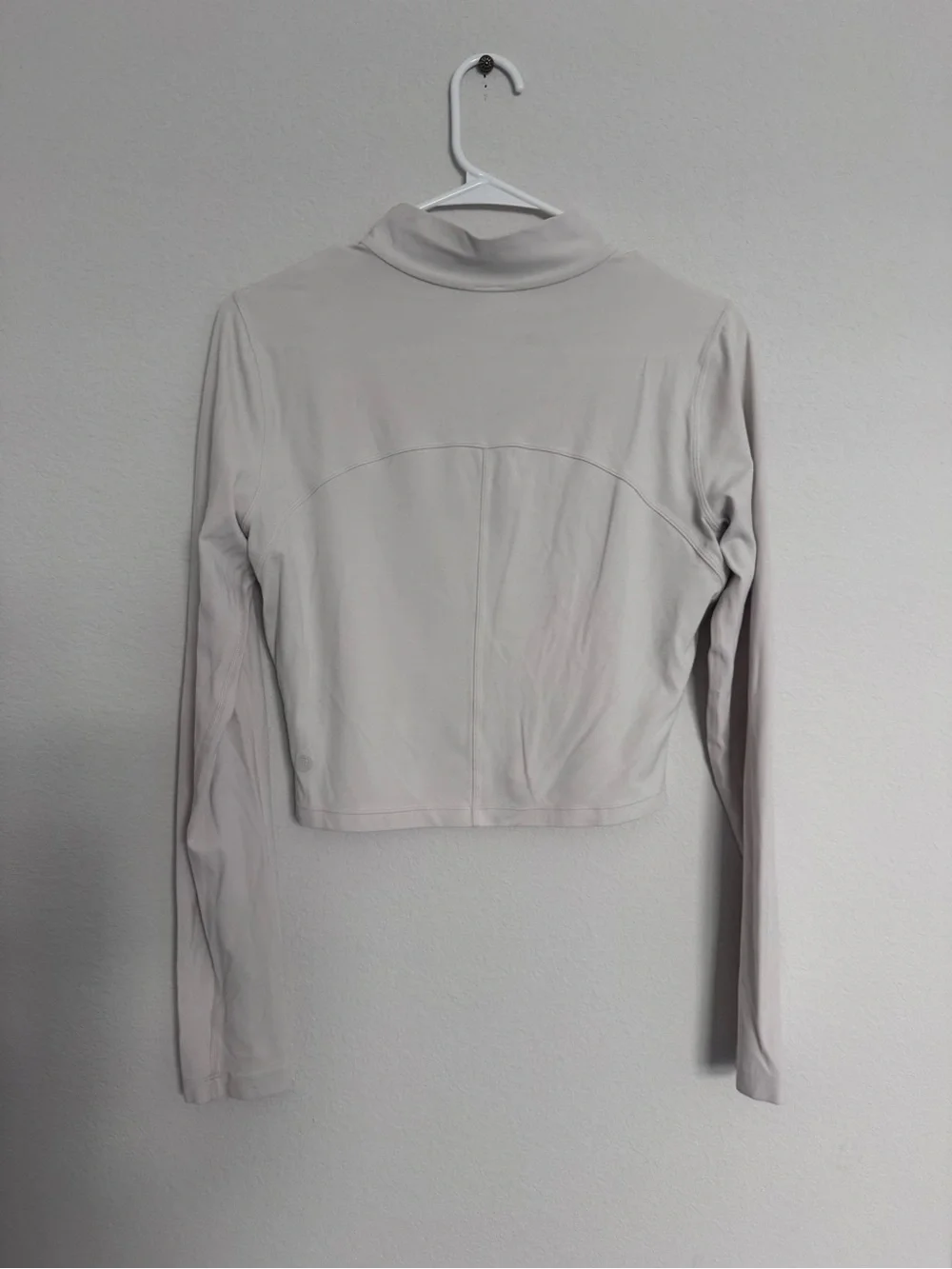 lululemon athletica euc whether